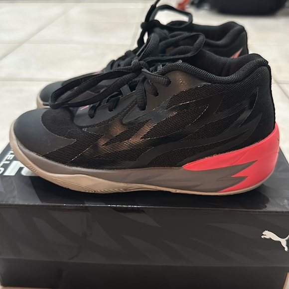 Puma x Lamelo Basketball shoes - Picture 2 of 7
